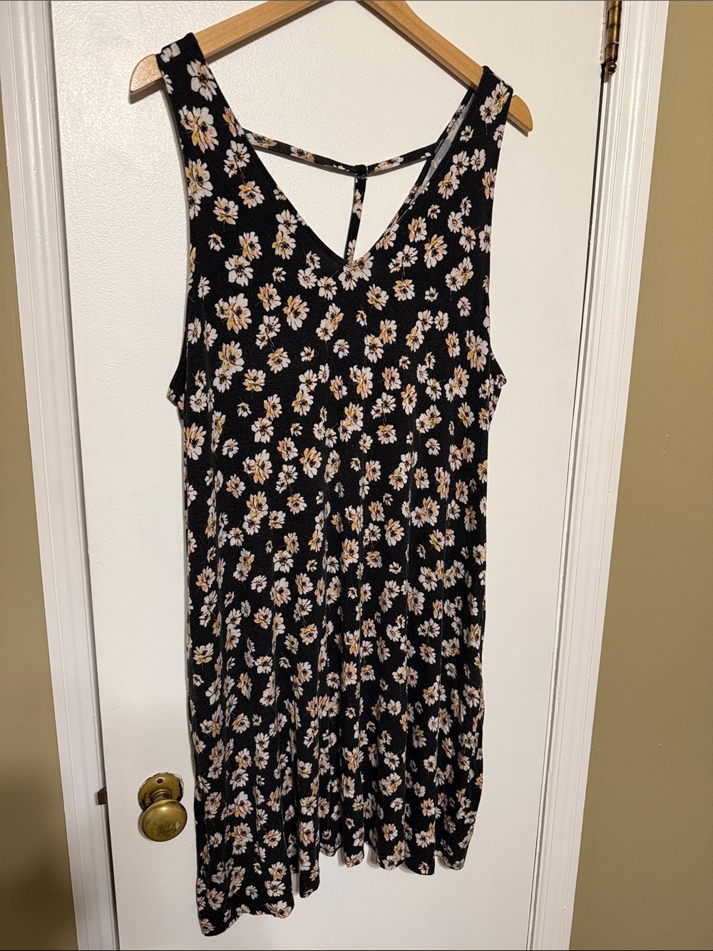 Maurices 24/7 Black Sleeveless Floral Mini Dress